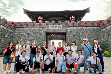 Tour ghép , tour riêng 