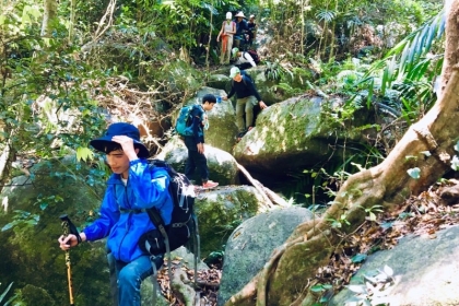 Vẻ đẹp thác 5 tầng - Núi Chúa, ẩn mình giữa đại ngàn